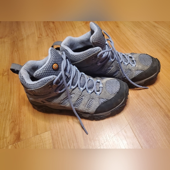 MERRELL HIKING BOOTS - Picture 5 of 7